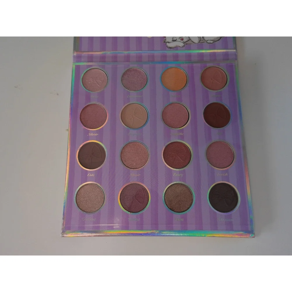 Disney Aristocats Marie 16-Shade Eyeshadow Palette Taste Beauty Pink Purple NEW